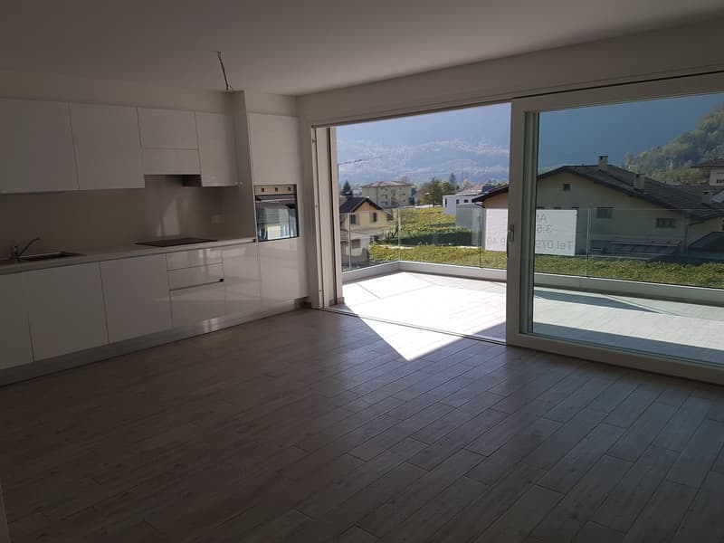 Appartamento moderno di 3.5 locali con balcone (2)