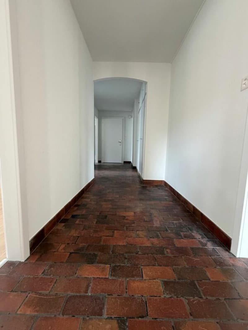 Büro/Praxis an zentraler Stadtlage zu vermieten (2)