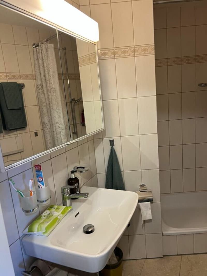 Zentrale 2-Zimmer-Wohnung am Klosterplatz zu vermieten (6)