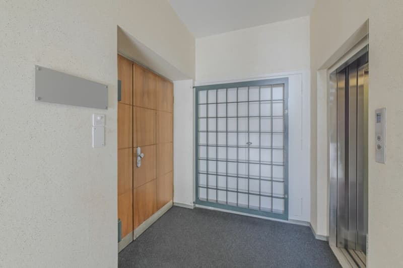 Helle Büroflächen zu vermieten, im zentralsten Kreis der Stadt Zürich (9)