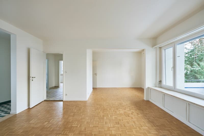 Helle 2.5 Zimmer-Wohnung an ruhiger Lage in Stadtnähe (5)