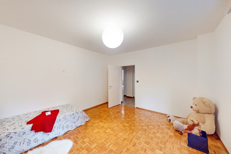 Vivi il comfort: In affitto ampio 3 locali in zona residenziale ambita (10)