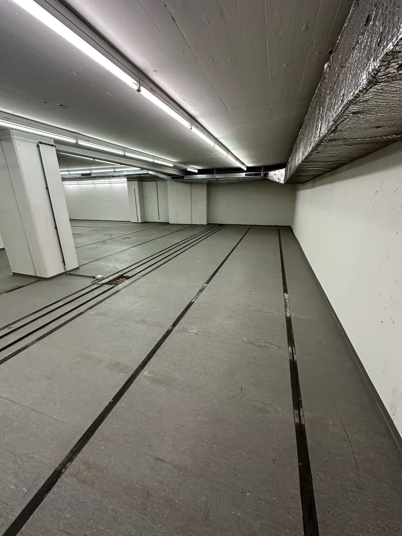 Lagerfläche im 2. UG zu vermieten nahe Schaffhauserplatz (3)
