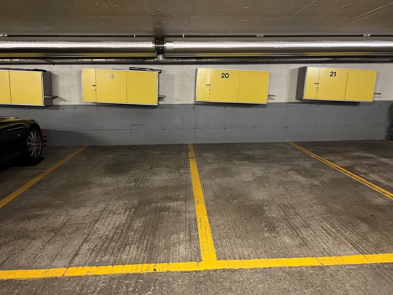 Einstellplätze zu vermieten (4)