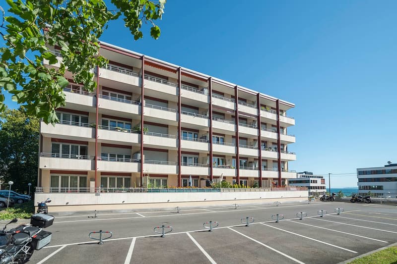 Une place intérieure à Versoix ! (2)