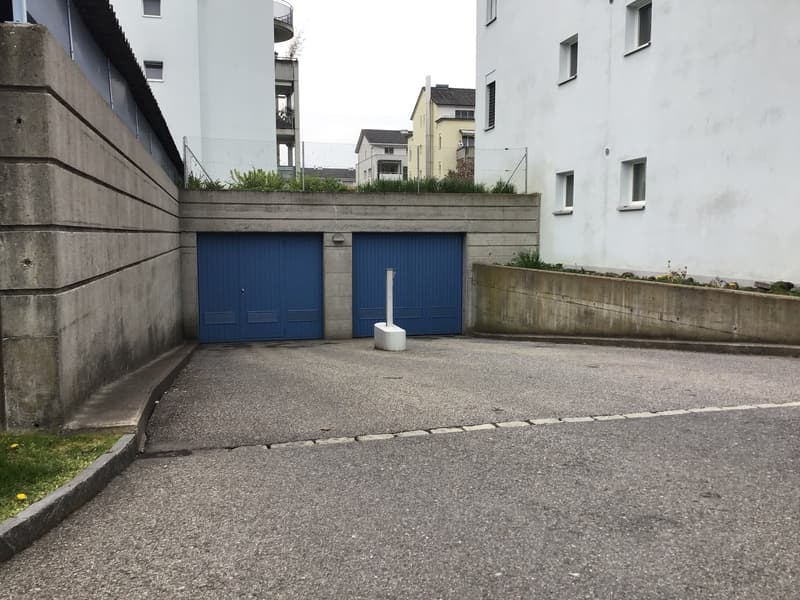Einstellplatz zu vermieten (2)