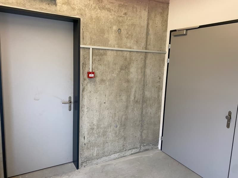 Mon nouvel entrepôt dans le parc commercial Oftringen (6)