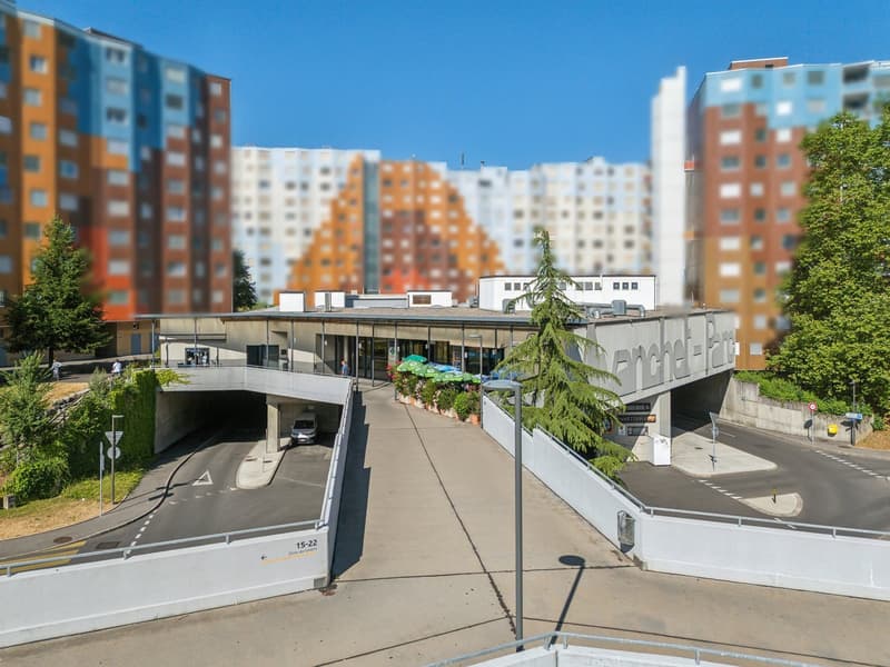 Places de stationnement et emplacements moto à louer (1)