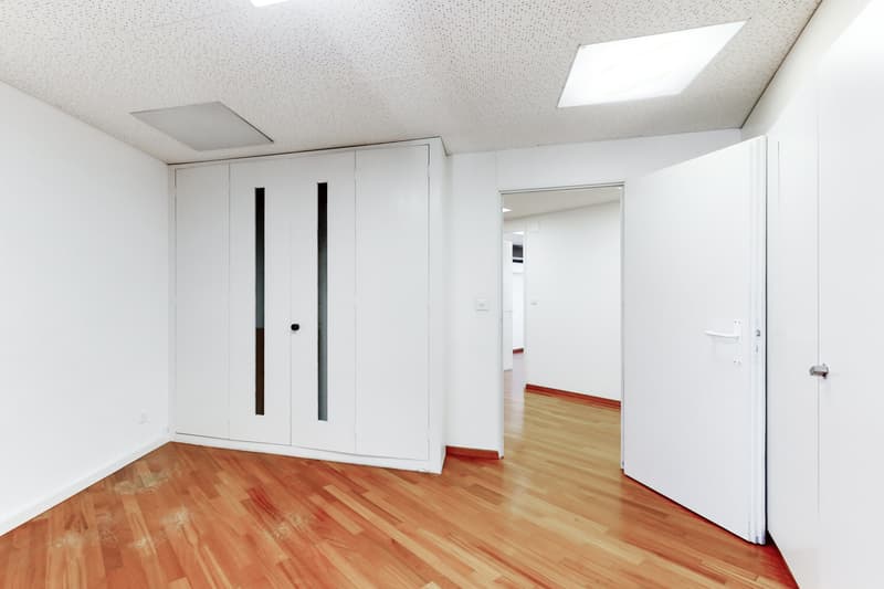 Positionnez votre succès en centre ville de Fribourg (2)