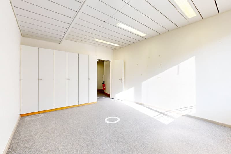 Vous cherchez un espace de travail au centre ville de Neuchâtel? (7)