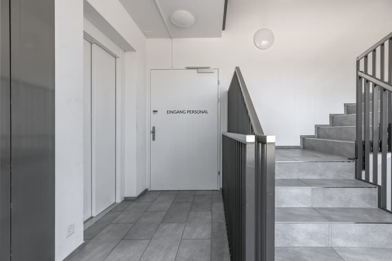 Very interesting practice rooms in a central location (4)
