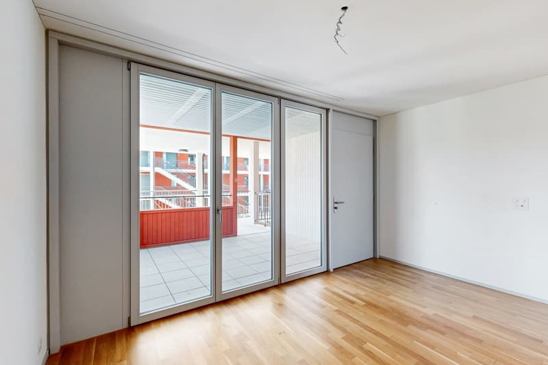 Looking for a central and modern apartment? (4)