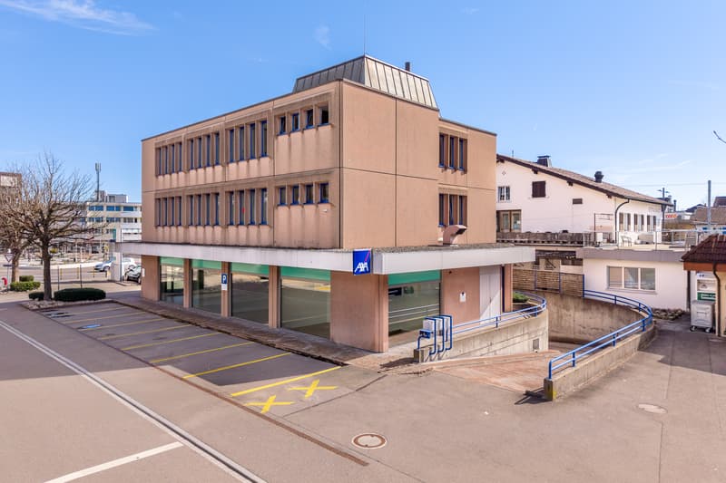 Moderne, hochwertig ausgebaute Gewerbefläche im Zentrum des Mutschellen (3)