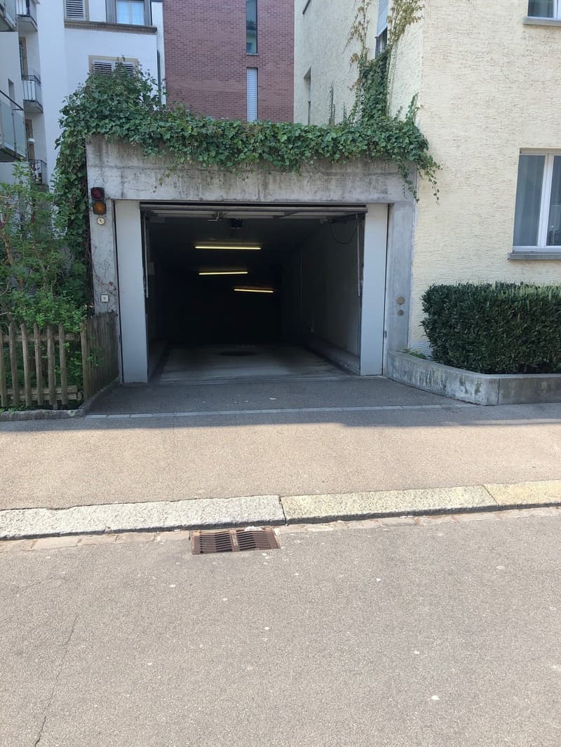 Einstellplätze nähe Stauffacher (3)