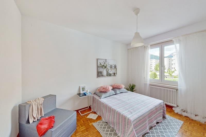 Una casa luminosa dove comfort e praticità si incontrano (5)