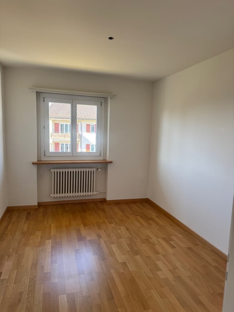 Wohnung nahe vom Zentrum von Zürich-Witikon- befristet bis 31.01.2028 (3)