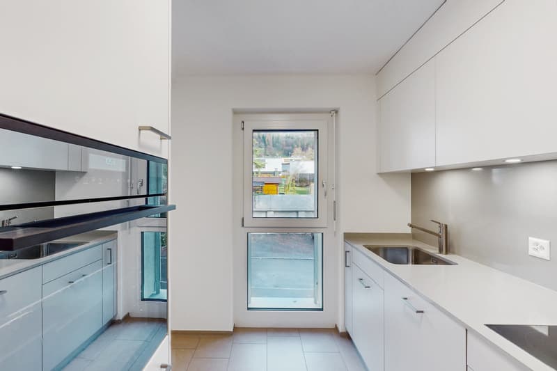 Moderne Wohnung mit Südbalkon (6)