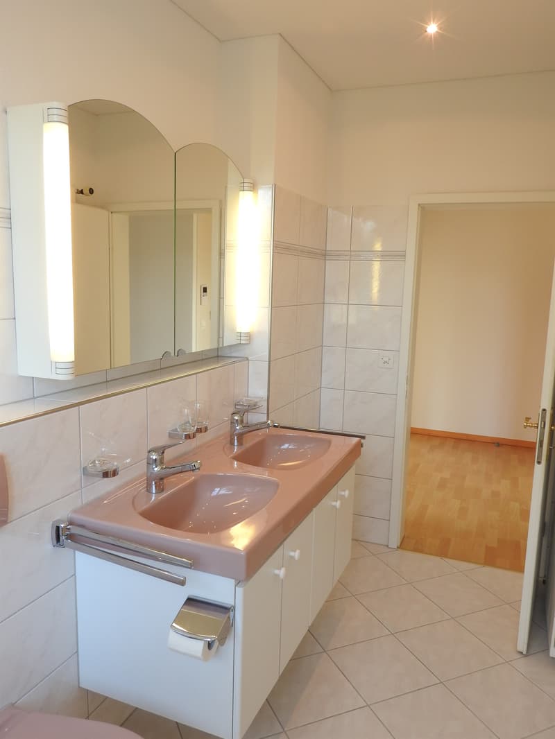 Tolle Altbauwohnung am Rosenberg (4)