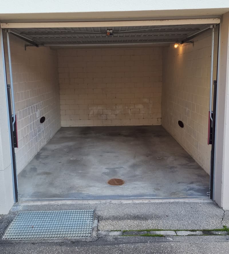 Garagenplatz zu vermieten (2)