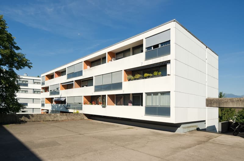 Grand-Saconnex - Emplacement pour moto (1)