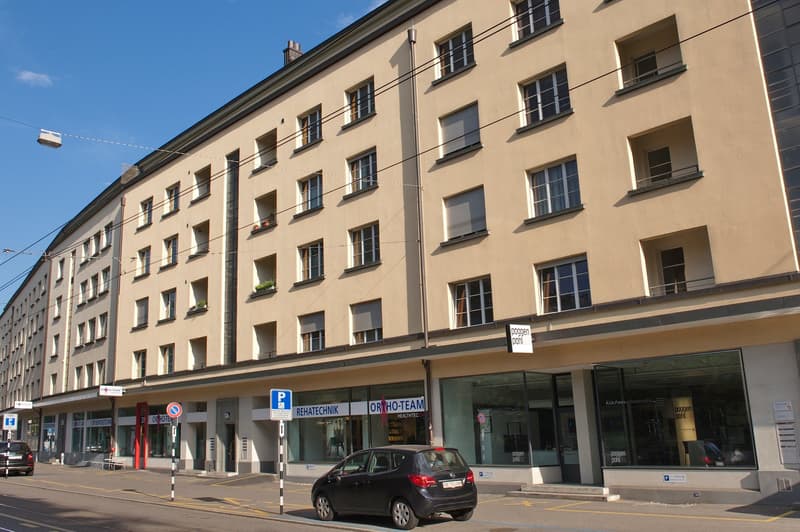 Zögern Sie nicht und greifen Sie zu! 2.5-Zimmerwohnung in Bern (2)