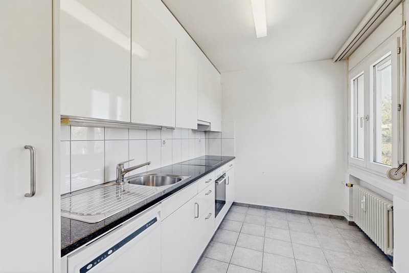Gemütliche 4.5-Zimmerwohnung in familienfreundlicher Umgebung (3)