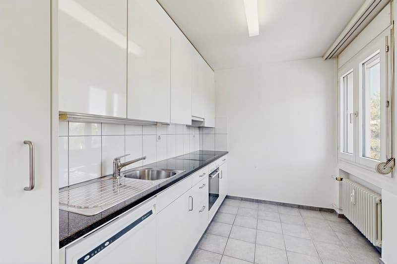 Gemütliche 4.5-Zimmerwohnung in familienfreundlicher Umgebung (3)