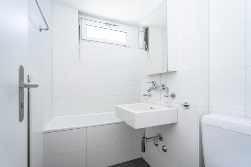 Wir bieten Ihnen Komfort! 4.5-Zimmerwohnung in Schönbühl (11)
