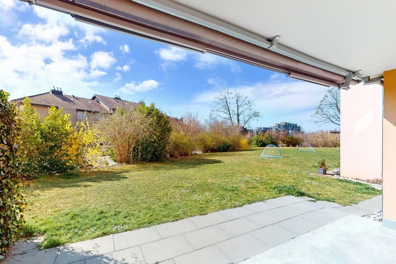Grosszügige und sonnige Wohnung (11)