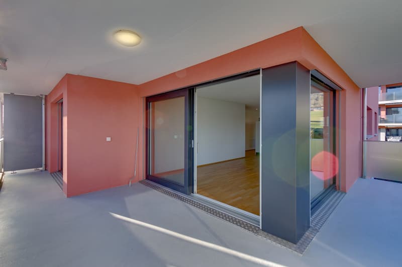 Topmodernes Wohnen mit Gartensitzplatz und Feldaussicht! (11)