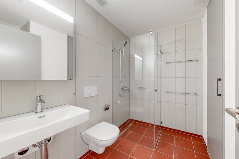 Tolle Wohnung zu vermieten! (6)