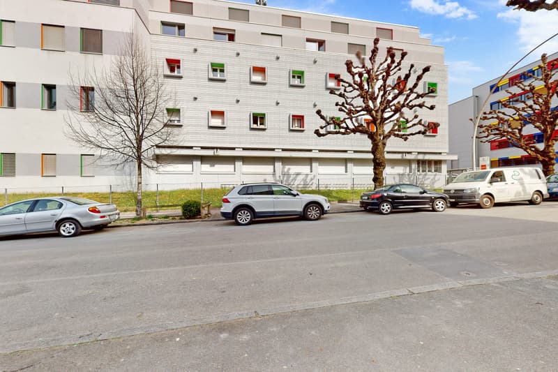 Un studio meublé - Bon TL CHF 300.00 offert ! (6)
