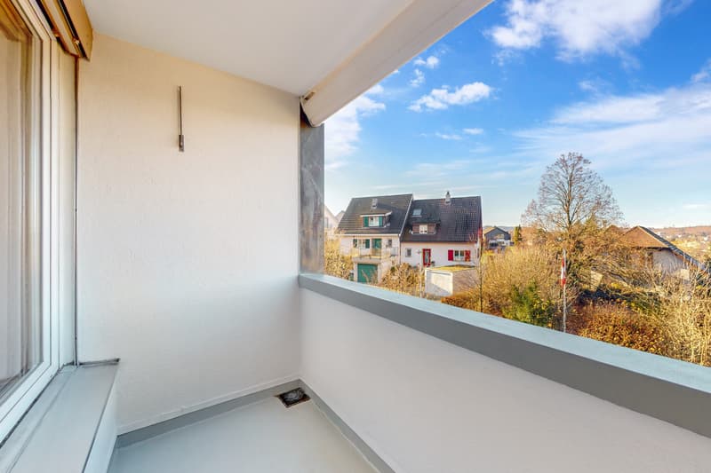 Charmante Dachwohnung mit Cheminée (9)