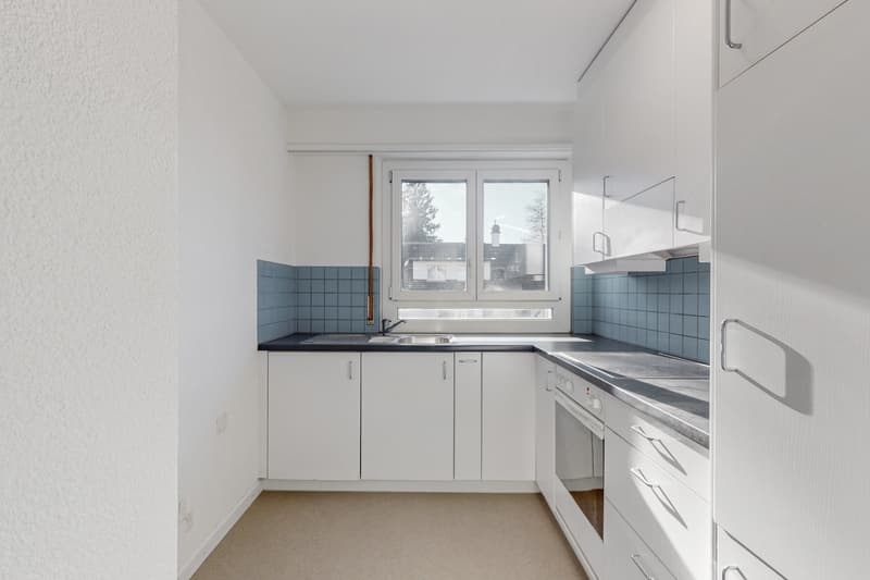 Charmante Dachwohnung mit Cheminée (7)