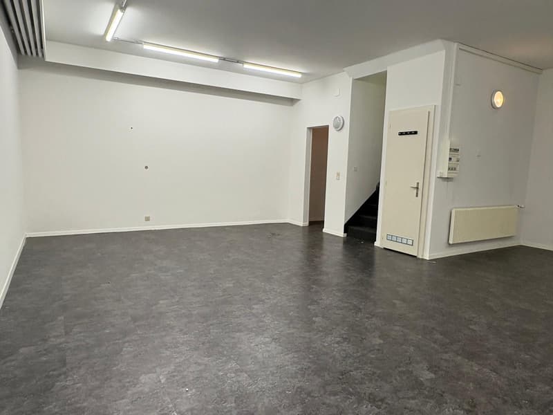 Multifunktionale Gewerbefläche direkt am Bahnhof! (5)