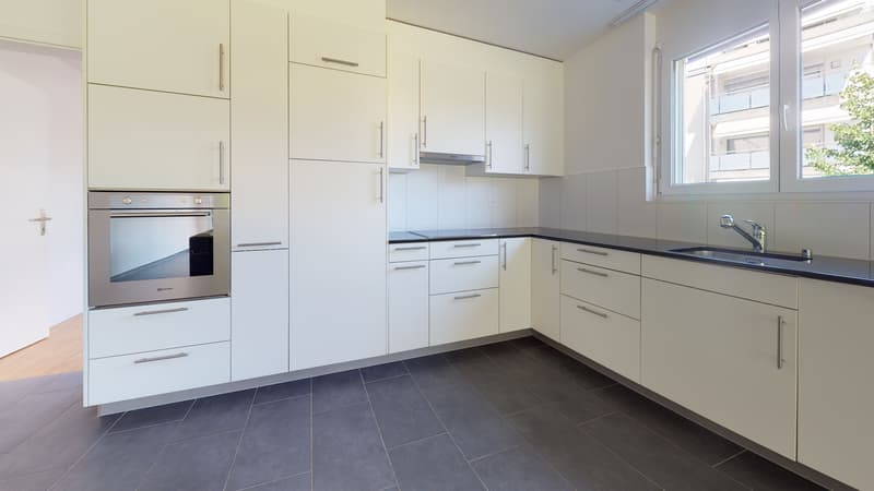 Schöne Eckwohnung im Erdgeschoss (3)