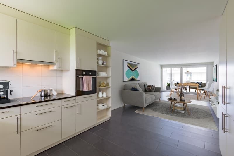 Grosszügige, helle Wohnung mit Sitzplatz! (3)