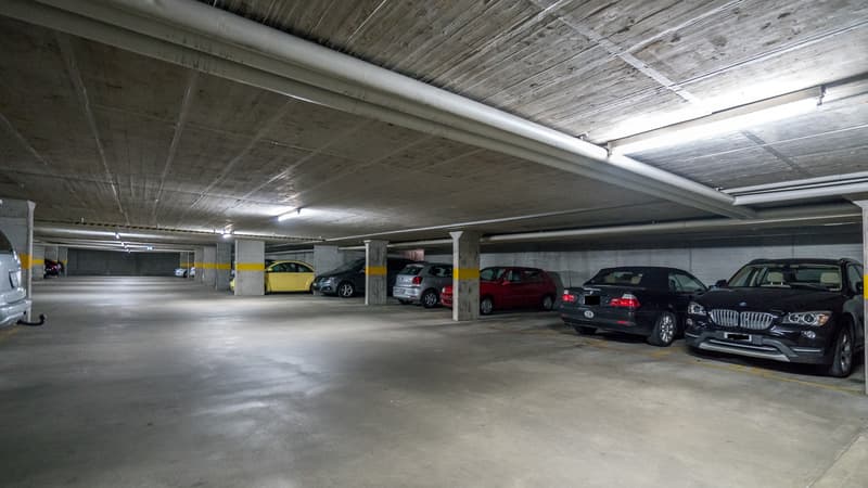 Einstellplätze zu vermieten (2)