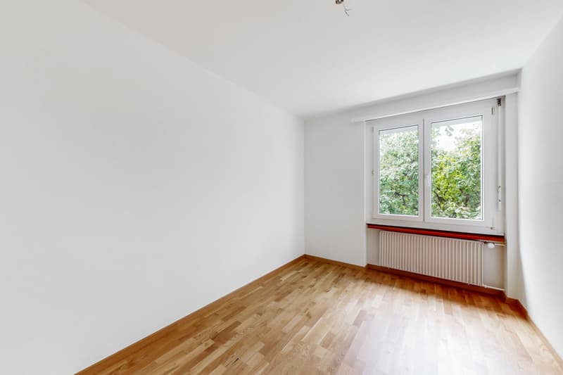 Geniessen Sie den Herbst mit einem privaten Gartensitzplatz! (7)