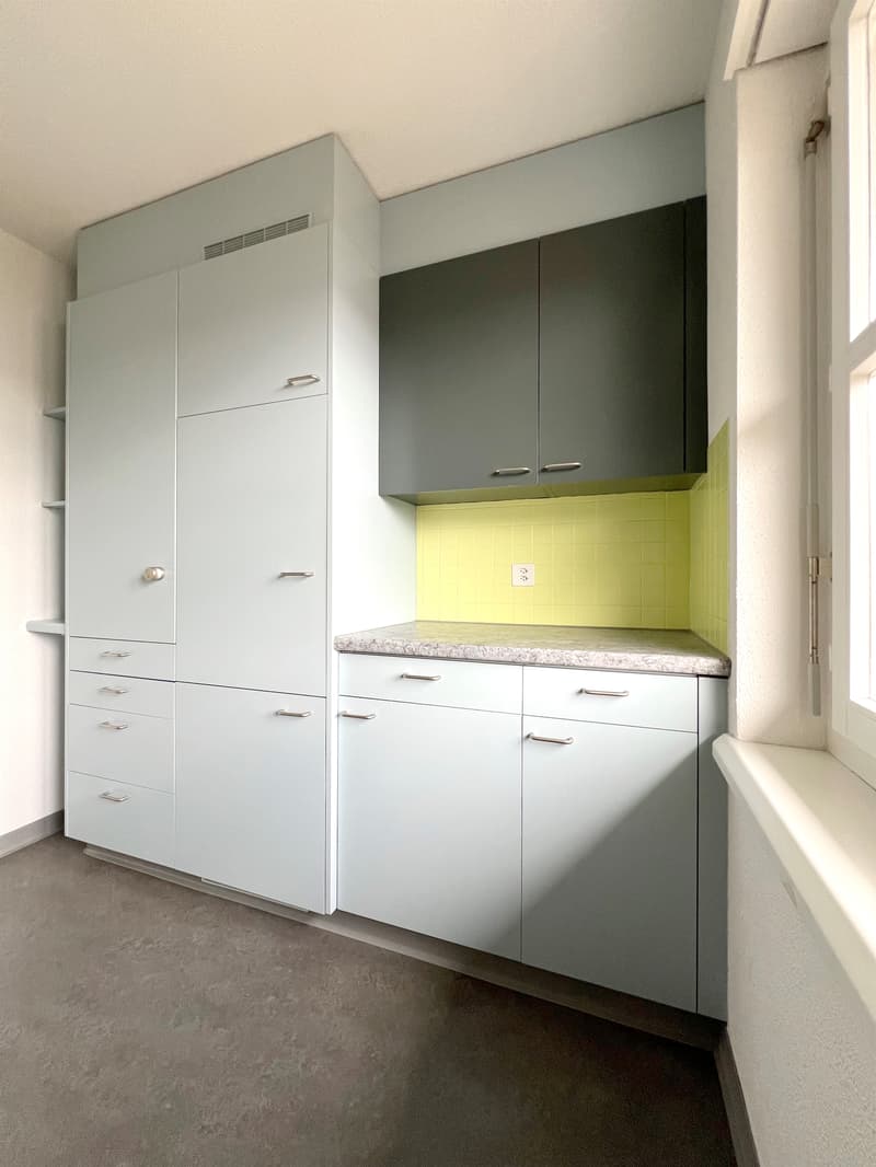Grosszügige Wohnung mit Sitzplatz - unweit vom schönen Zürichsee (10)