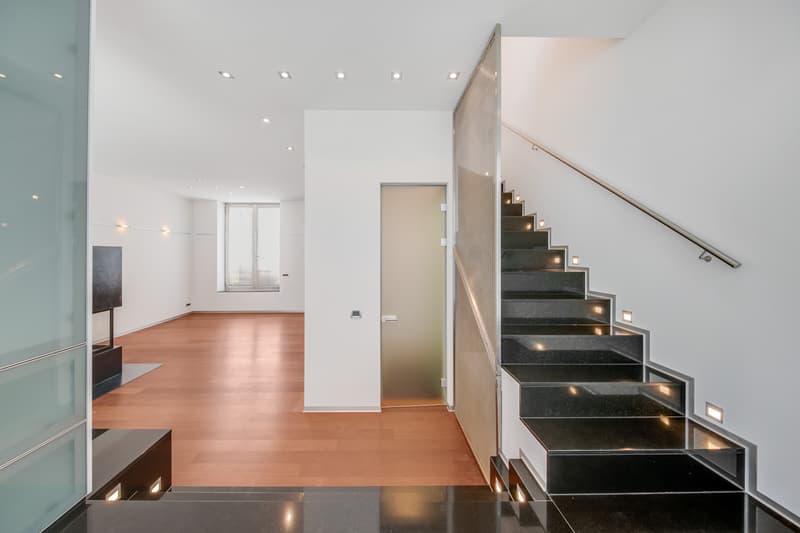 Die perfekte und einzigartige Wohnung auf zwei Stockwerken im Kreis 6 (3)