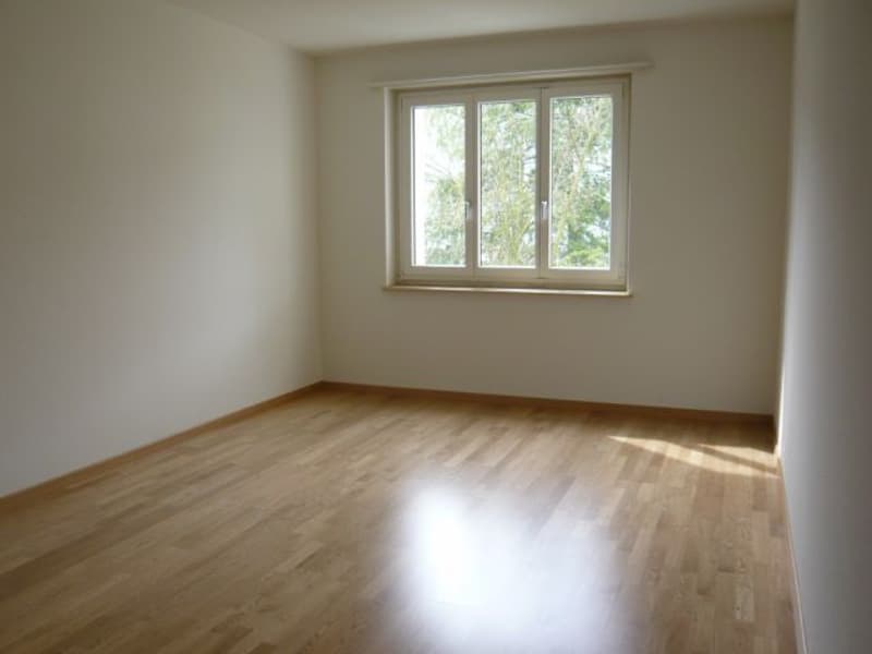 Entspannt leben und wohnen - mit Balkon ins Grüne (3)