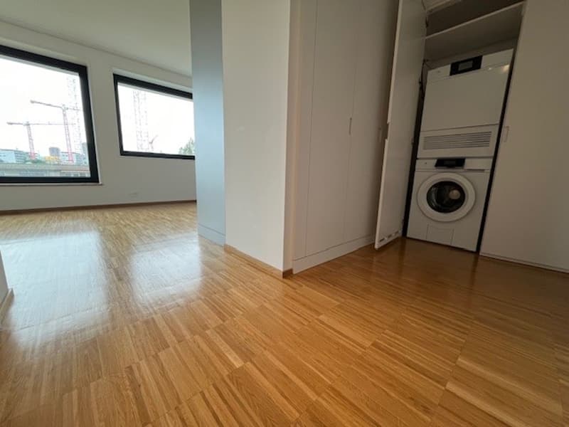 Moderne Wohnung in urbaner Umgebung (4)