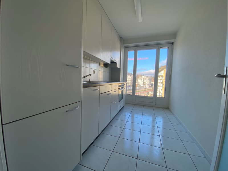 Schöne stadtnahe Wohnung (3)