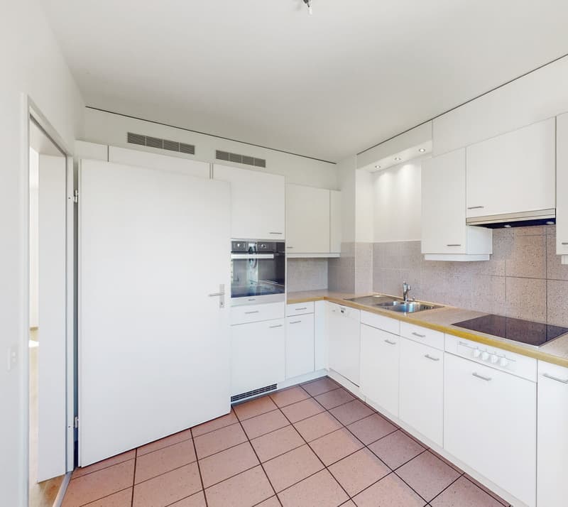 Grosszügige Maisonettewohnung in Riehen (3)