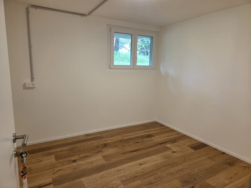 Bastelraum zu vermieten (2)