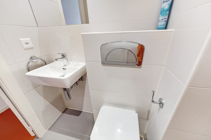 Un studio meublé - Bon TL CHF 300.00 offert ! (8)