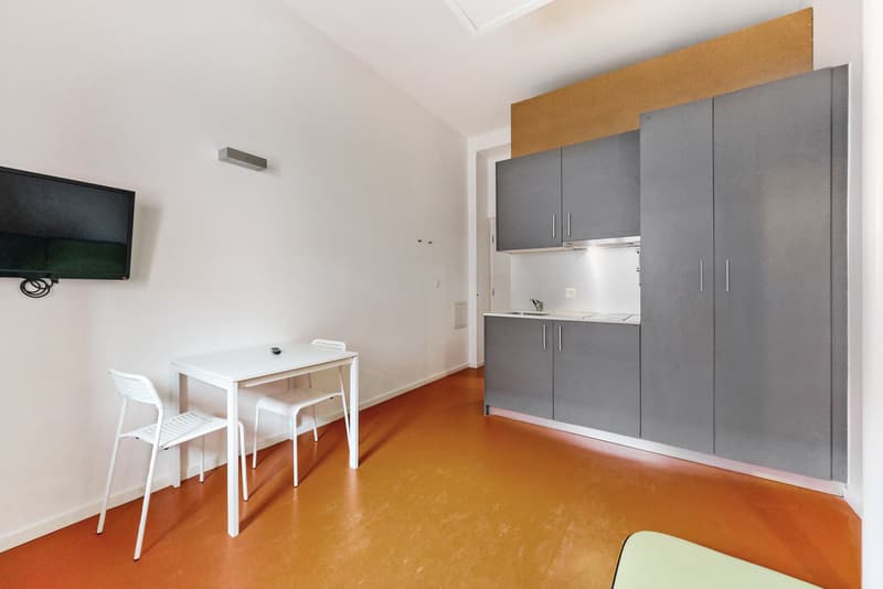 Un studio meublé - Bon TL CHF 300.00 offert ! (10)