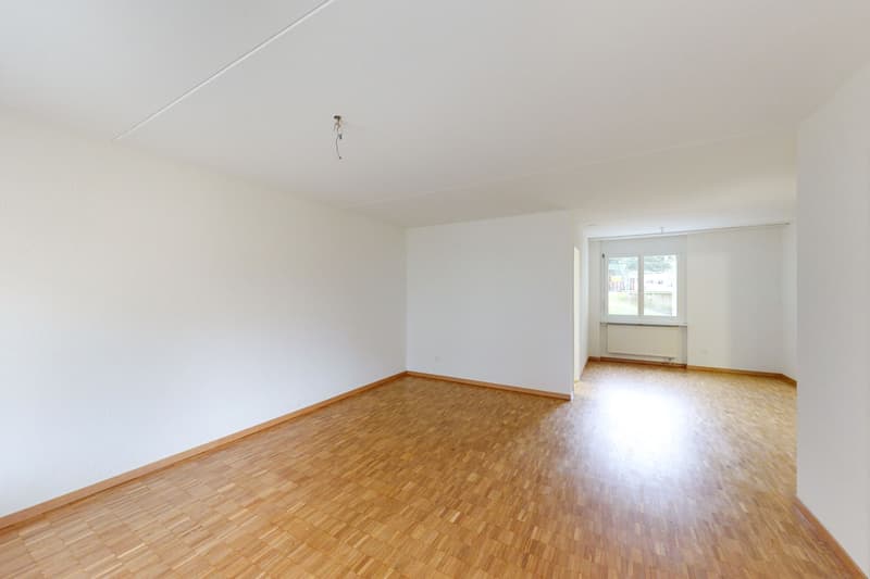Sonnige Wohnung an ruhiger Lage (3)