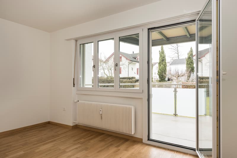 Grosser Balkon lädt zum Verweilen ein! (4)